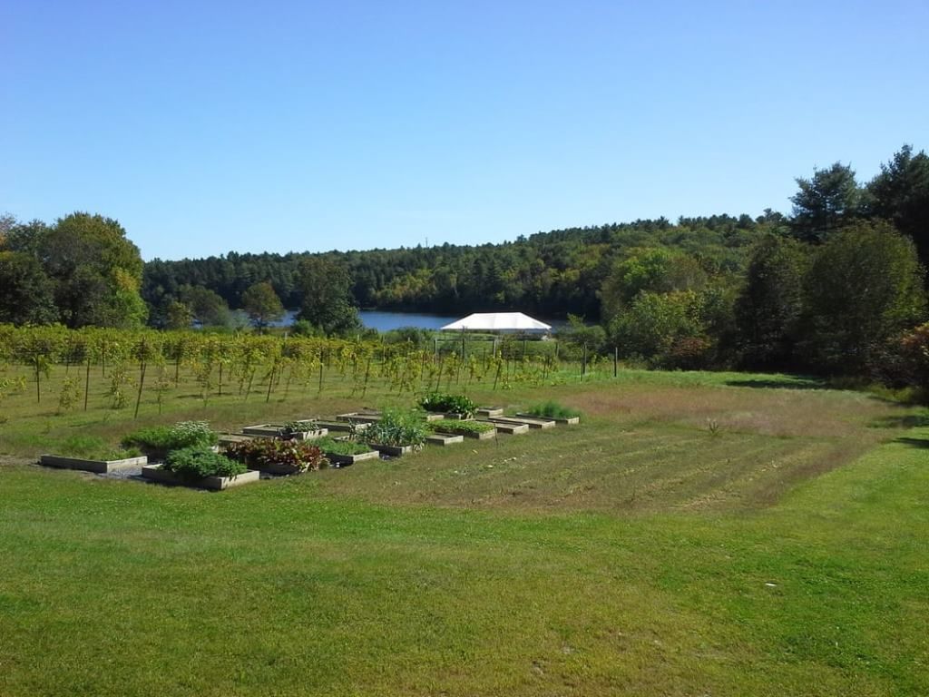 291 Fairfield St, Oakland, ME 04963